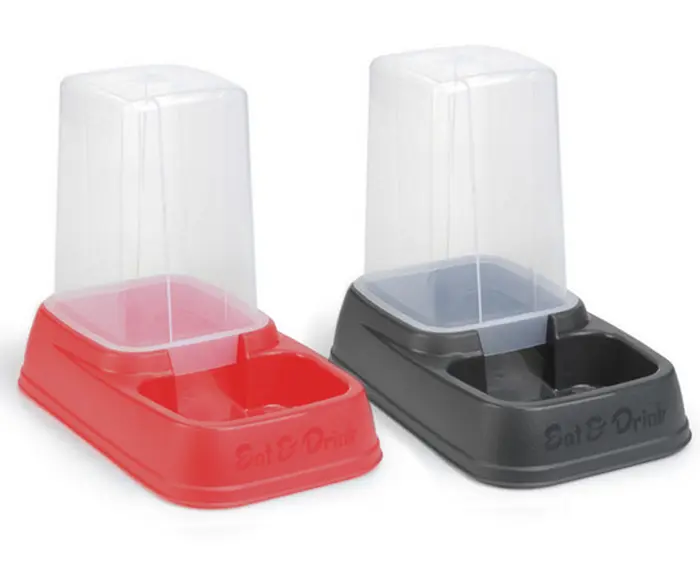 261a92c2ed3285d9f6ef30797b9ff719.webp distributeur d'eau et de croquettes pour chat et chien