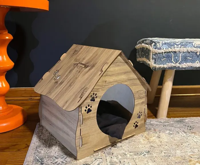 736658fa34a730a56d05e0d2c833aabd.webp maison pour chat en bois